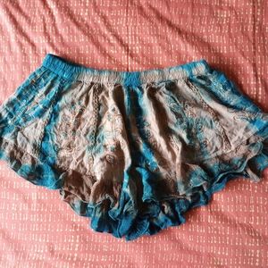 Boho summer flowy tie dye shorts xs